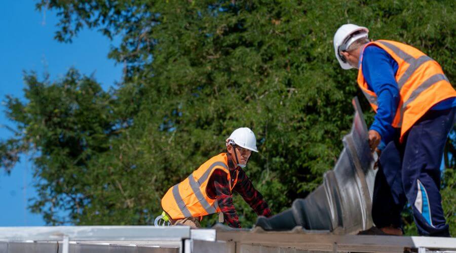 Professional residential roofers in Bridgeview, IL